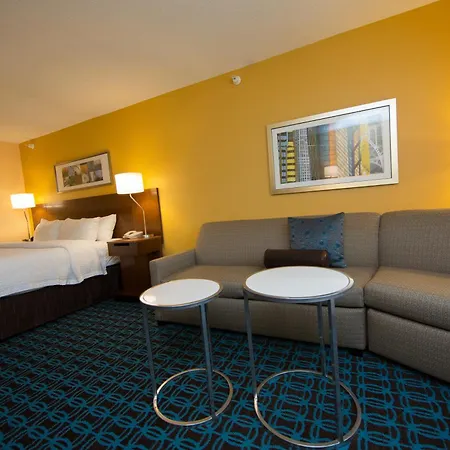 Fairfield Inn & Suites Burlington-2