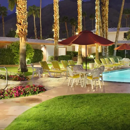 A Place in the Sun: Adults-Only Midcentury Boutique with Heated Pool-2