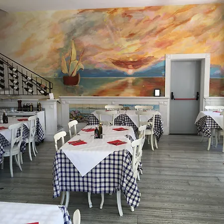 Hotel Alex-2