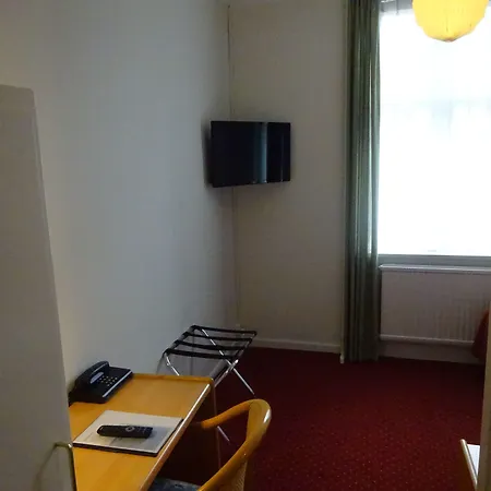 City Hotel Nebo-2