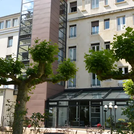The Originals Boutique, Hôtel Terminus, Bourg-en-Bresse Gare (Qualys-Hotel)-3