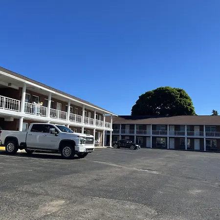 Continental Inn-3