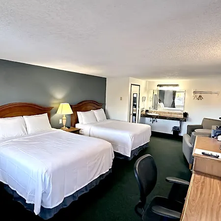 Economy Inn-3