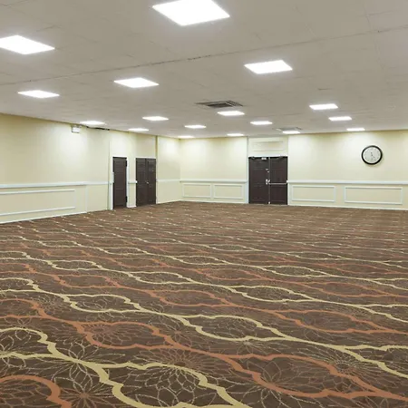 Days Inn By Wyndham Madison-3