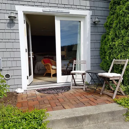 Waterfront Inn-2