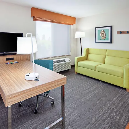 Hampton Inn & Suites Chino Hills-3