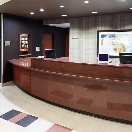 Courtyard By Marriott Hattiesburg-2