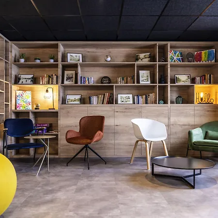 Ibis Pontarlier-2