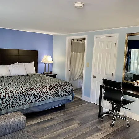 Days Inn By Wyndham Lincoln-2