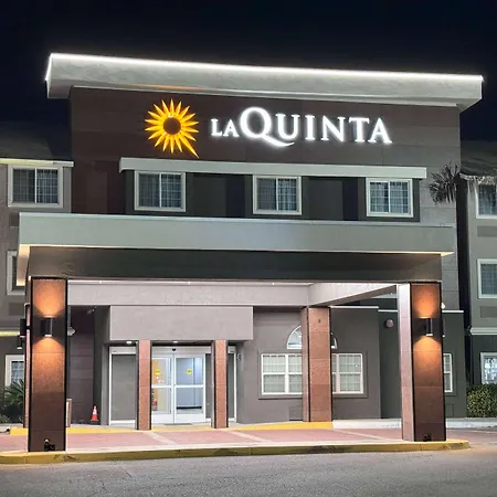 La Quinta By Wyndham Tulare-3