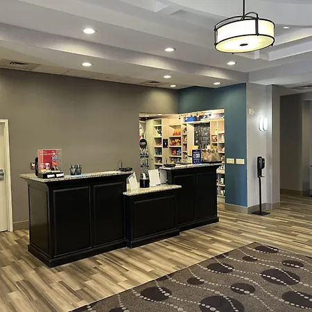Hampton Inn And Suites Barstow-2