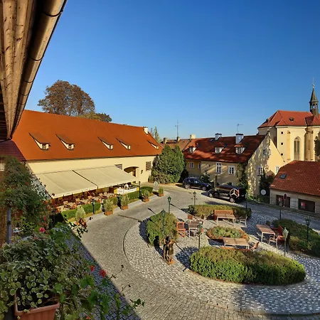 Lindner Hotel Prague Castle, Part Of Jdv By Hyatt-2