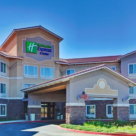 Holiday Inn Express & Suites Beaumont - Oak Valley By Ihg-2