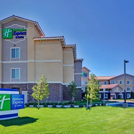 Holiday Inn Express & Suites Beaumont - Oak Valley By Ihg-3