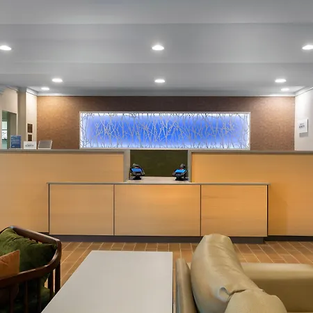 Fairfield Inn & Suites Elizabeth City-3