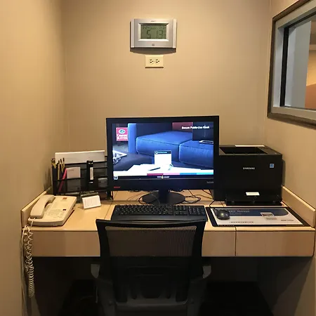 Comfort Suites Monaca-3