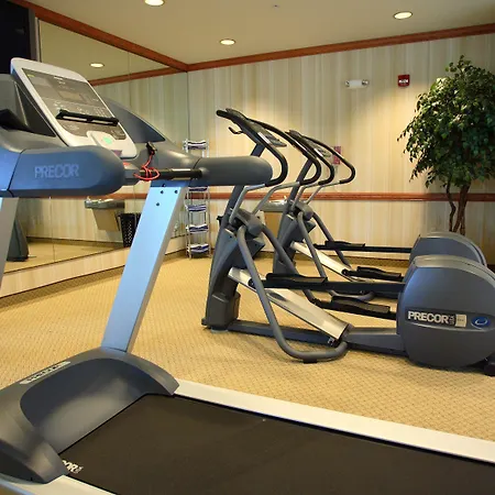 Country Inn & Suites By Radisson, Grand Forks, Nd-2