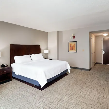 Hilton Garden Inn Augusta-3