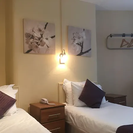 George Hotel-2
