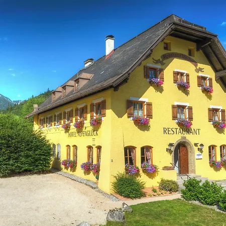 Land-Gut-Hotel Restaurant Alpenglück-3