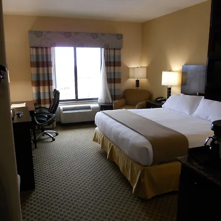 Holiday Inn Express & Suites Oklahoma City West-Yukon By Ihg-2