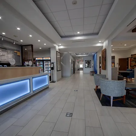 Holiday Inn Express & Suites Oklahoma City West-Yukon By Ihg-3