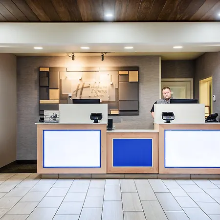 Holiday Inn Express Hotel & Suites Lewisburg By Ihg-3