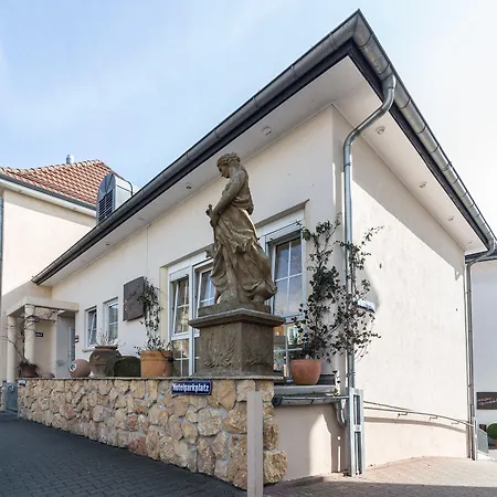Hotel Schöne Aussicht-2