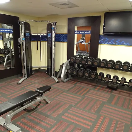 Hampton Inn & Suites Madison - West-2