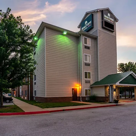 Hometowne Studios & Suites By Red Roof Bentonville-2