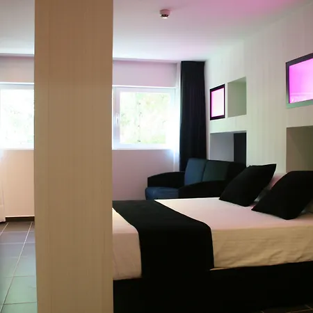 Hotel Indiana-2