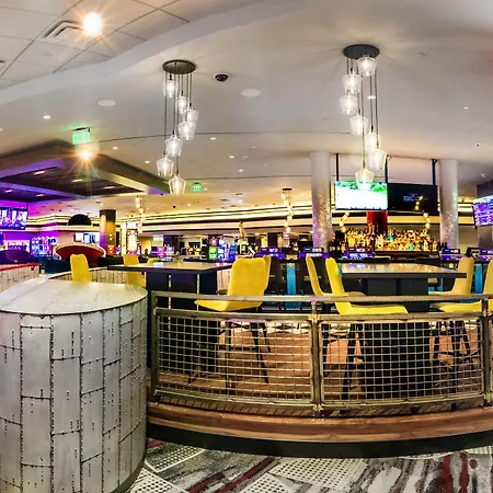 Hollywood Casino At Greektown-2