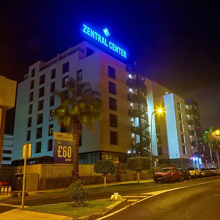 Hotel Zentral Center - Adults Only-3