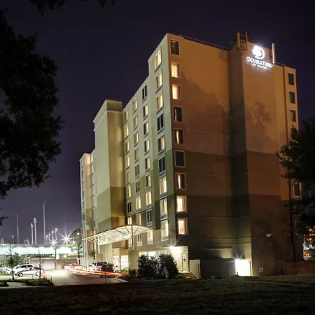 Doubletree By Hilton Biloxi-2