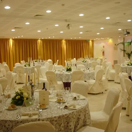 Centrum Palace Hotel-3
