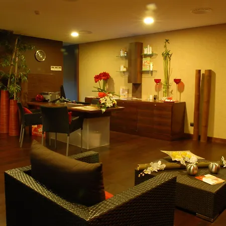 H2Otel Congress & Medical Spa-3