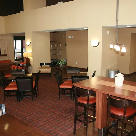 Hampton Inn & Suites Aberdeen-3