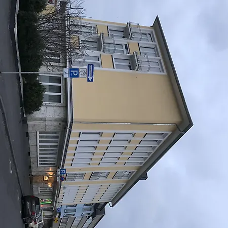 Parkhotel Friedrichstrasse-3