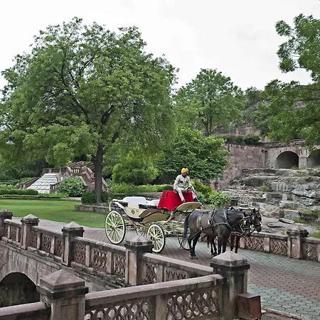 Welcomheritage Bal Samand Lake Palace-2