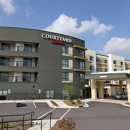 Courtyard By Marriott Raleigh North-2