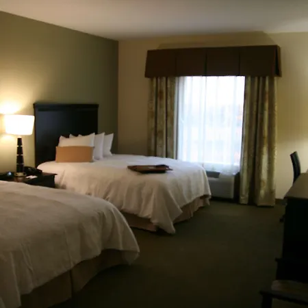 Hampton Inn La Grange-2