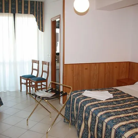 Hotel Genzianella-2