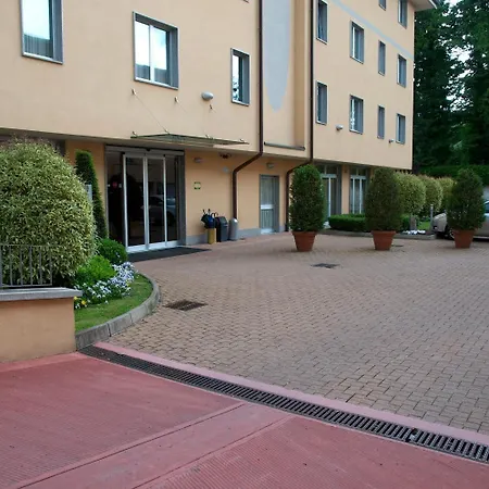 Hotel 2C-3