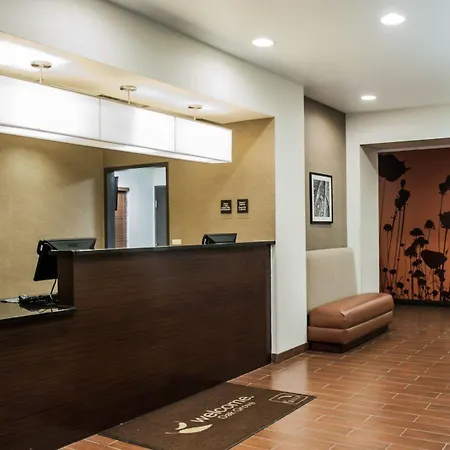 Sleep Inn & Suites Fort Campbell-3