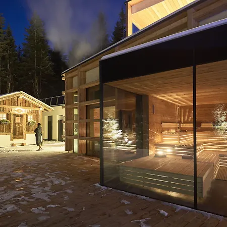 Hotel Cristallo - Wellness Mountain Living-2