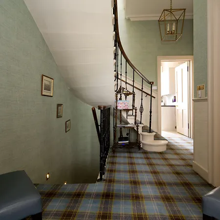 Sherwood Guest House-3