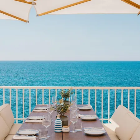Les Roches Rouges, a Beaumier hotel-3