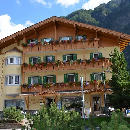 Hotel Ladina-3