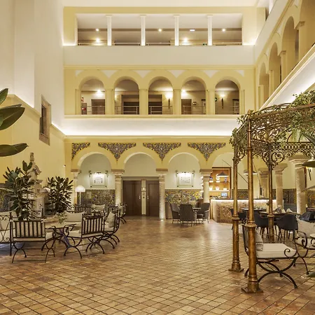 Hotel Ilunion Merida Palace-3