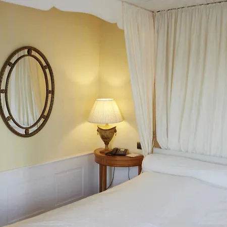 Hotel Snorrenburg GmbH-2